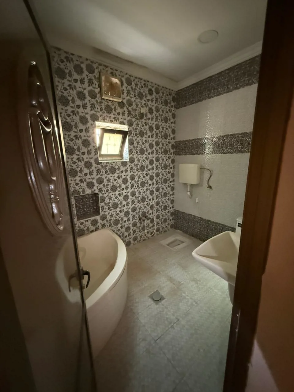 عقار
