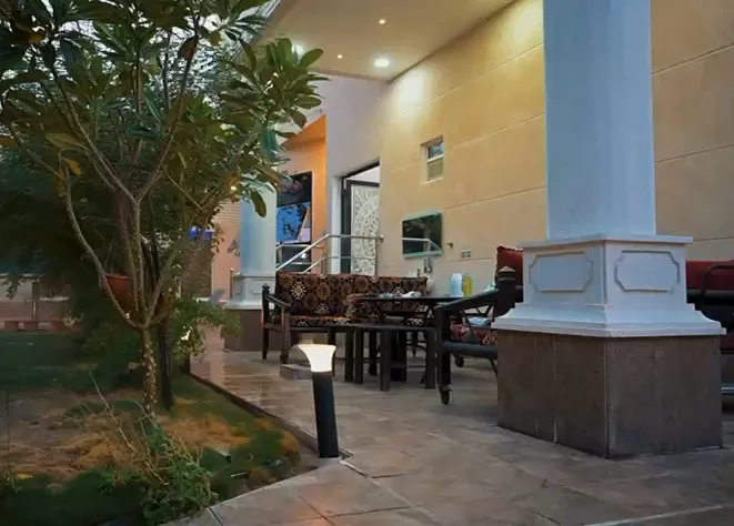 عقار