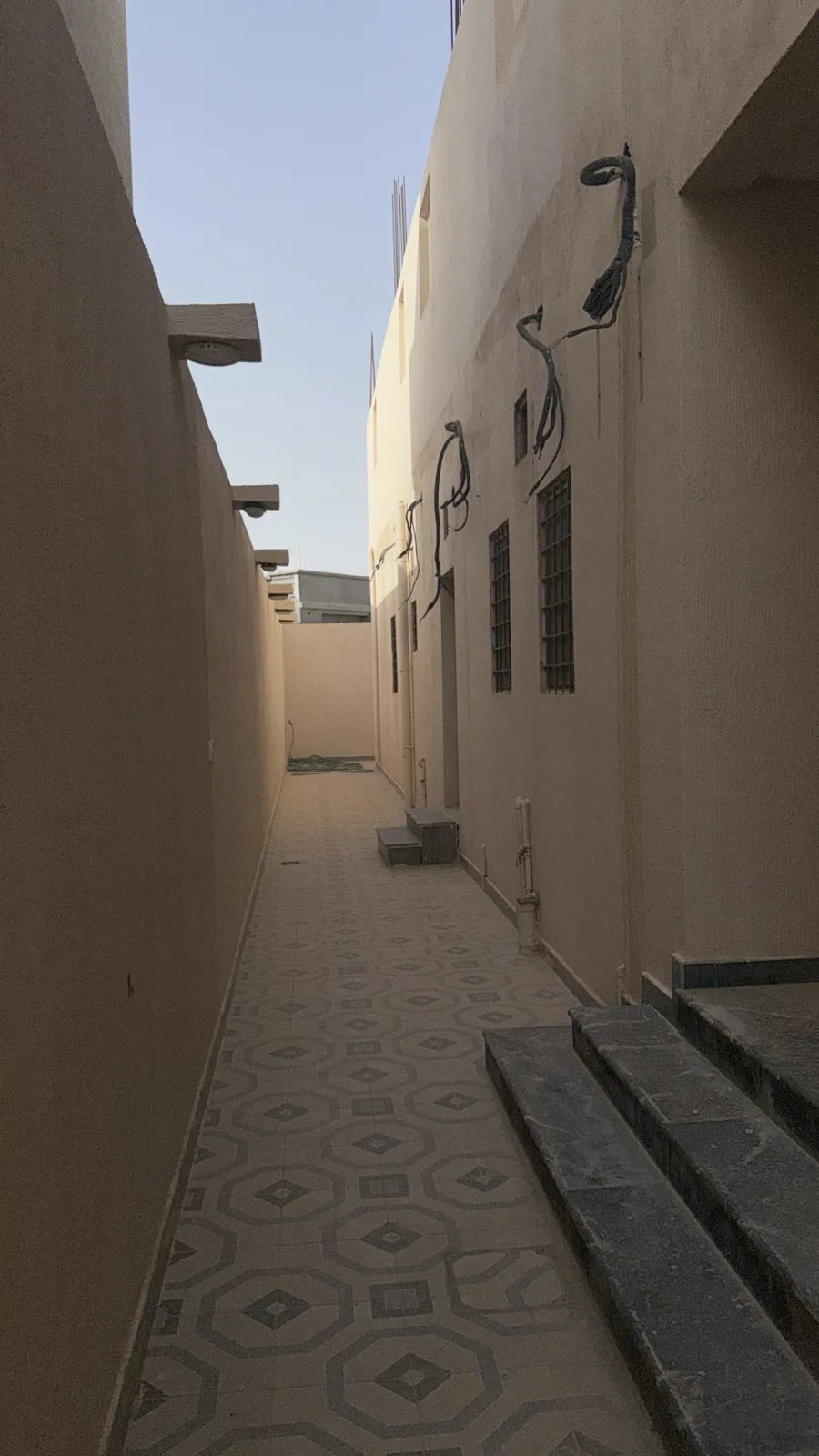 عقار