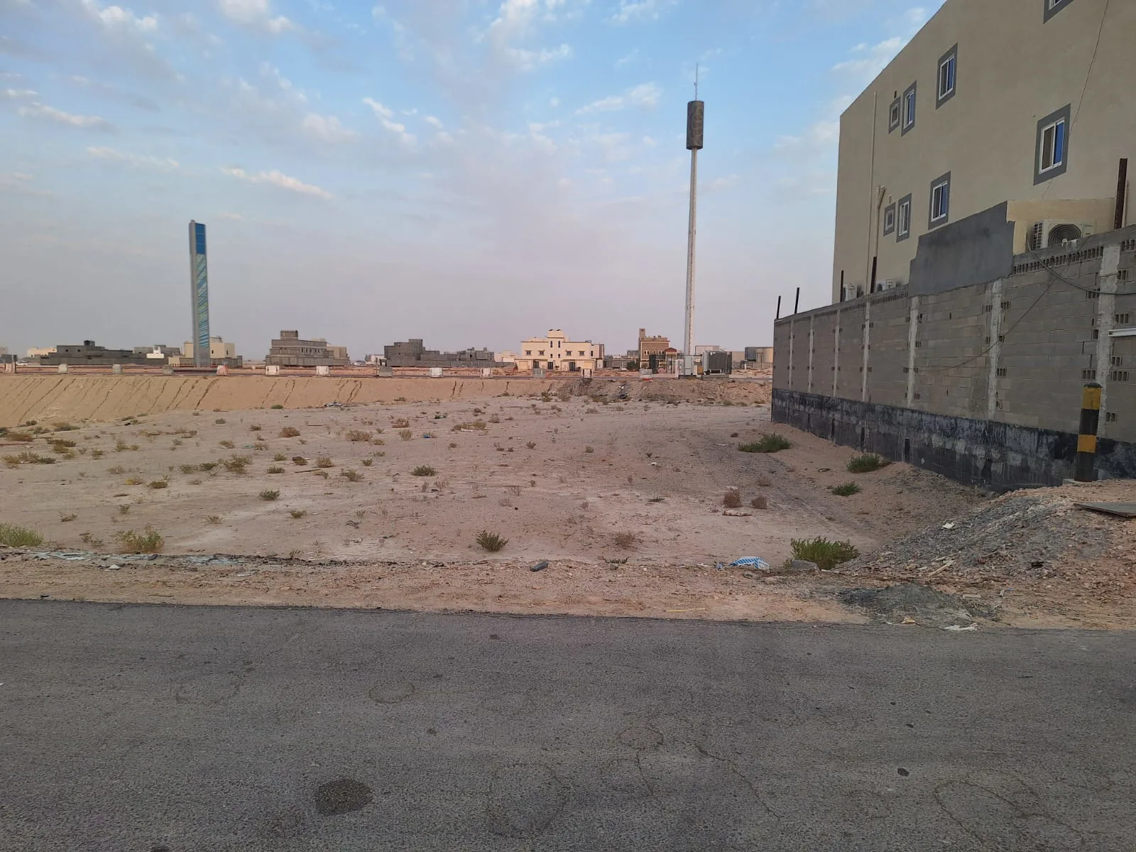 عقار