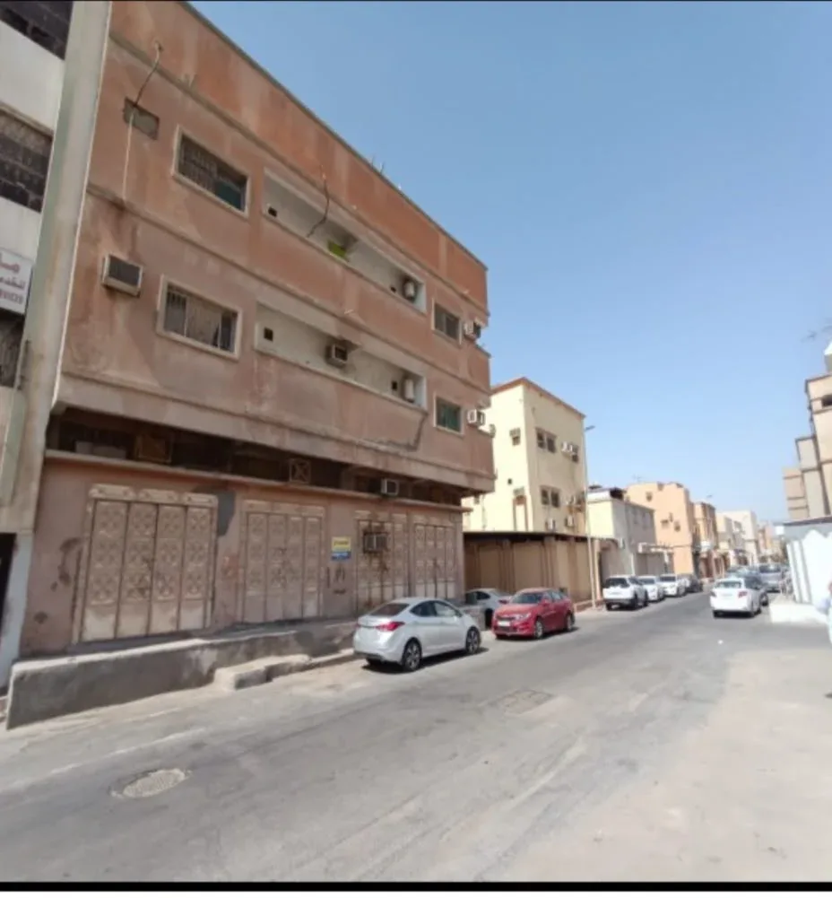 عمارة سكنية للبيع في حي الفيصلية | 325 م²، صورة إضافية