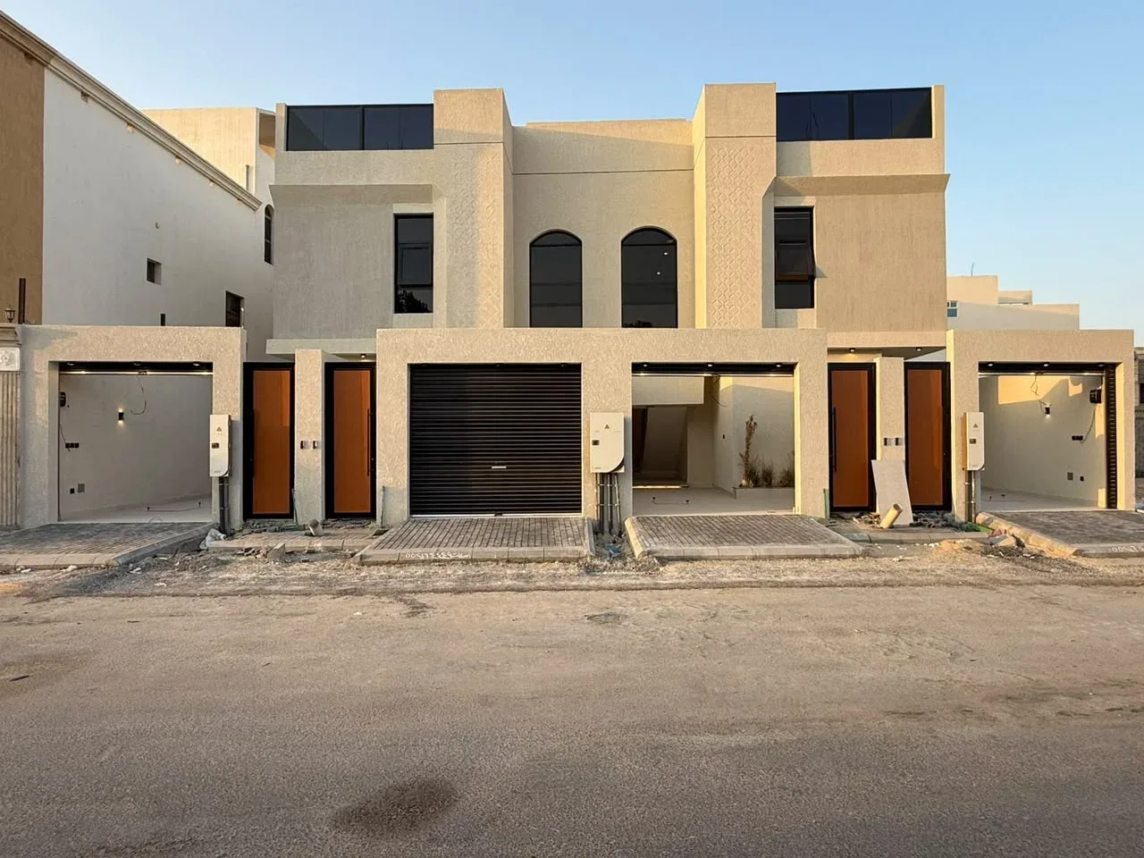 شقة دبلكسية للبيع في حي الجامعيين | 190 م²